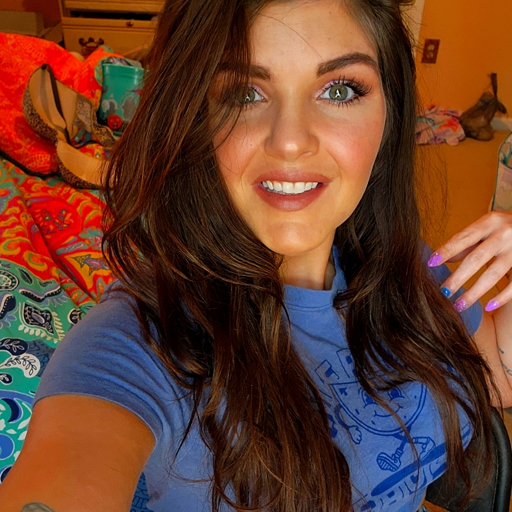 Meet your Posher, Mackenzie